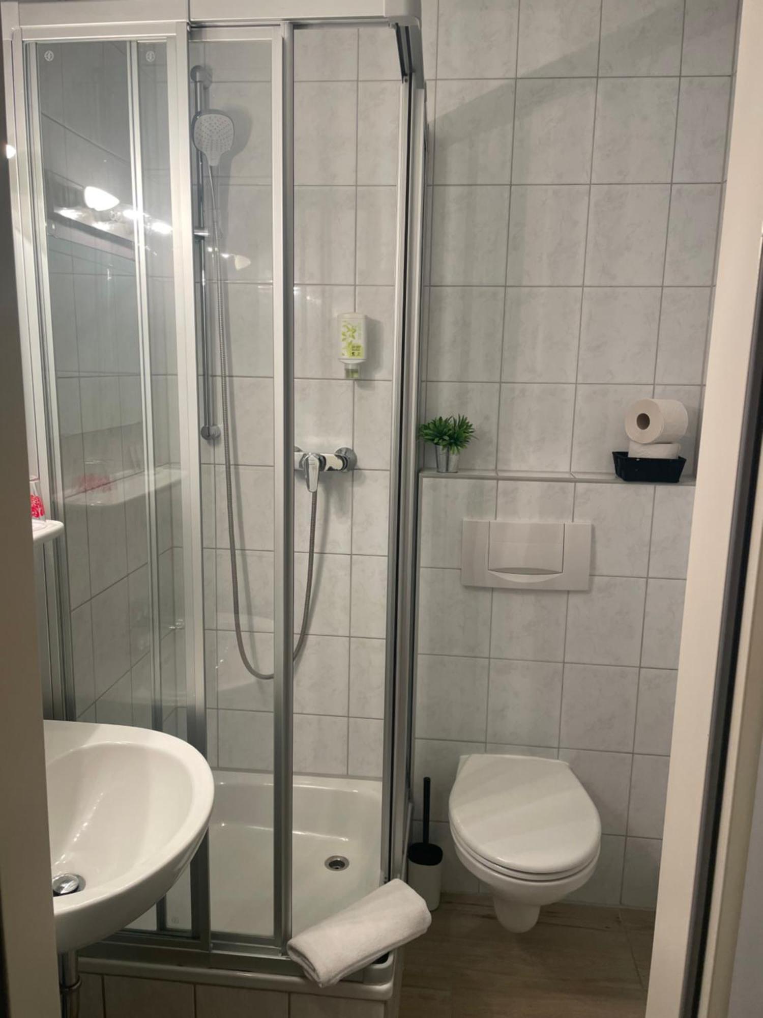 Hotel-Gasthof Grüner Hof Freising Habitación foto